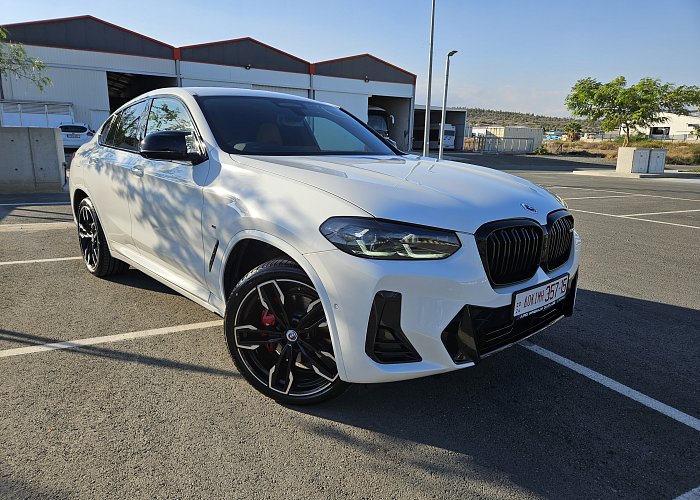 BMW X4 M40i